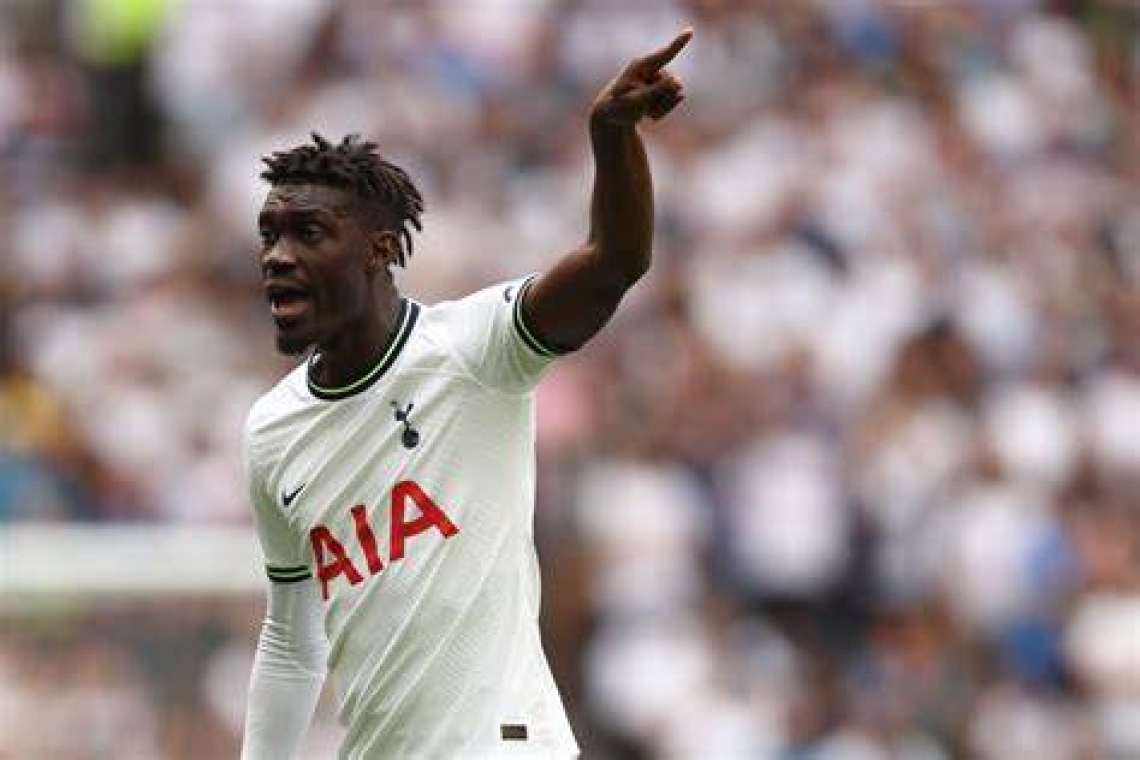 Premier League : Tottenham sanctionne Yves Bissouma pour une vidéo controversée